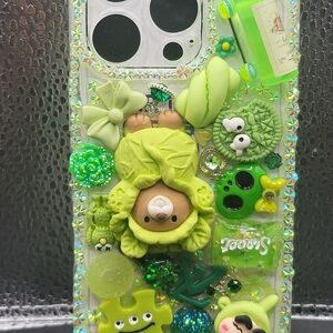 Green Junk Decorative Phone Case Iphone 16Pro